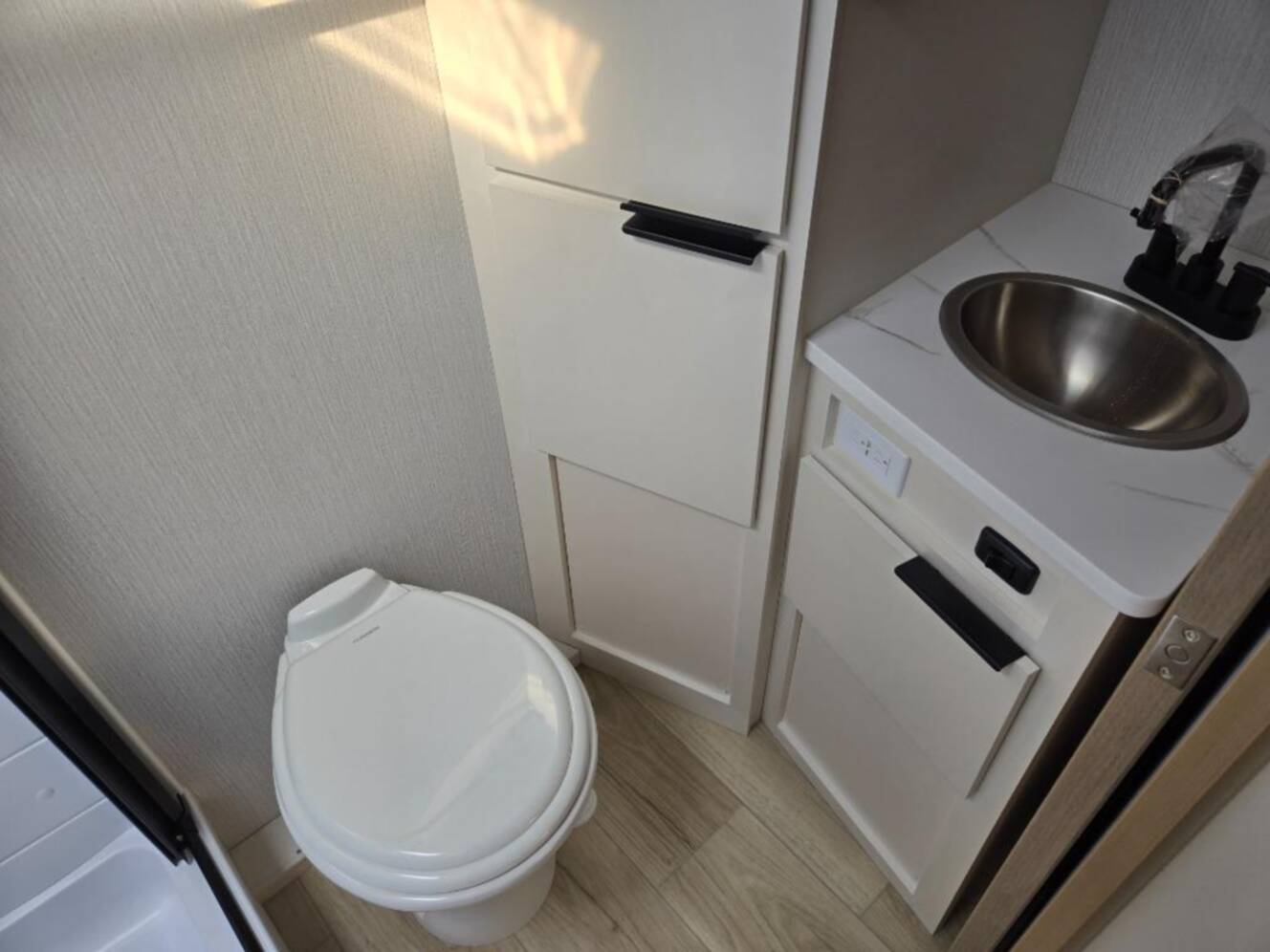 A photo of this 2026 Winnebago Micro Minnie 2108FBS