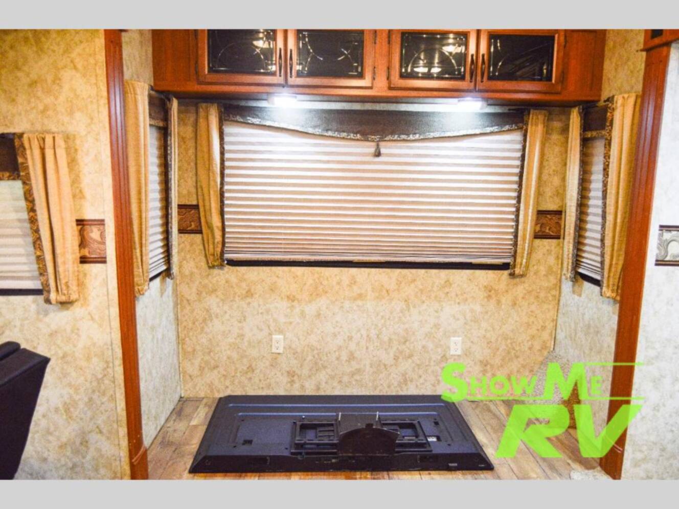 A photo of this 2012 Keystone Rv Montana High Country 343RL