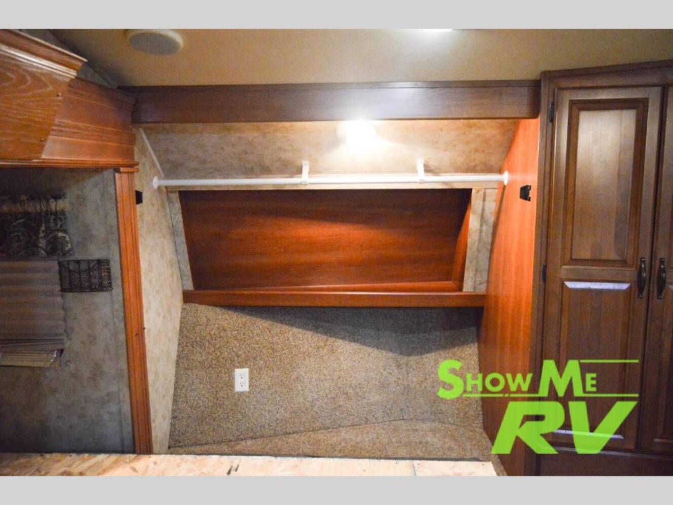 A photo of this 2012 Keystone Rv Montana High Country 343RL