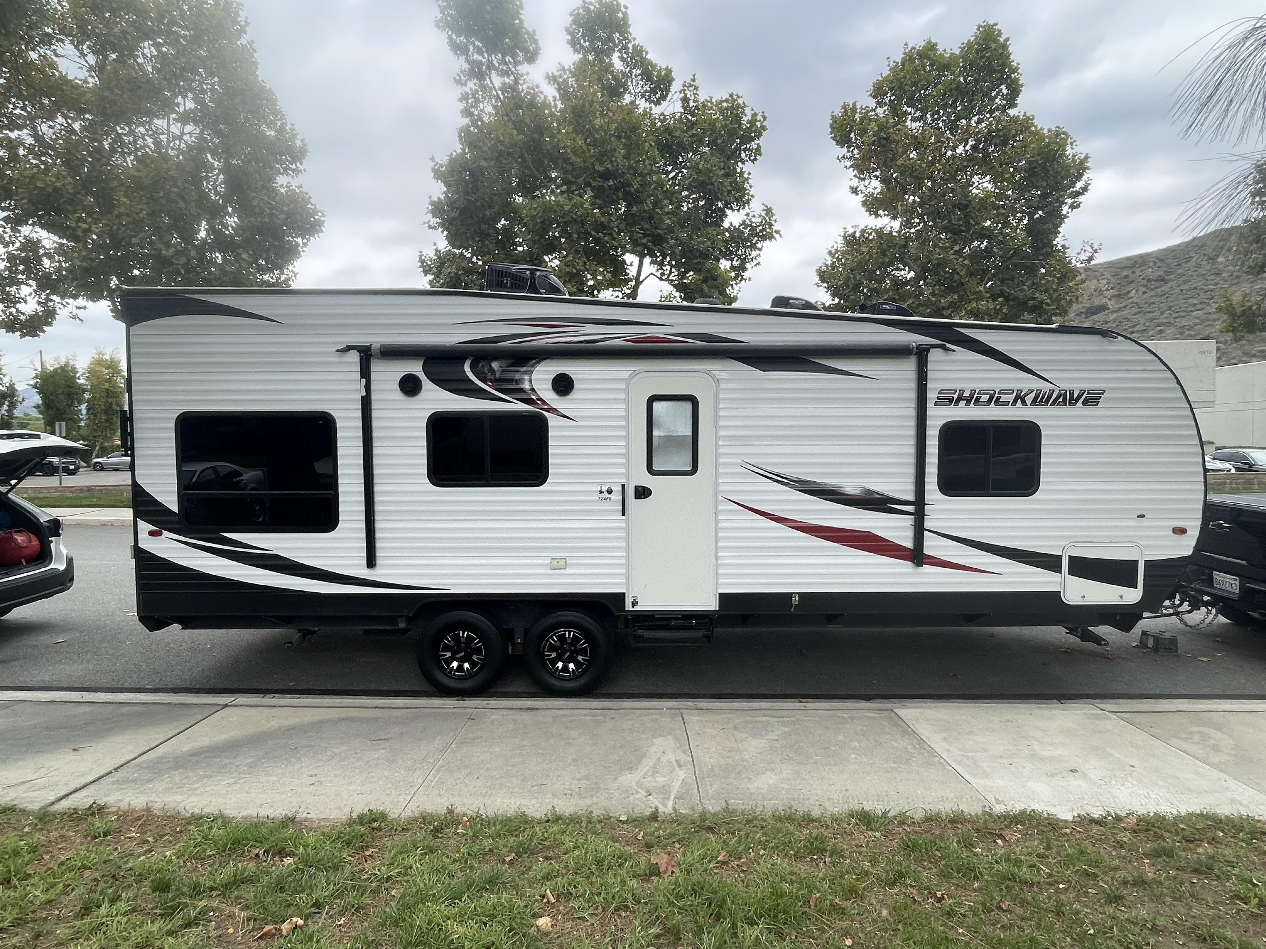 2018 Forest River SHOCKWAVE 24FS RV
