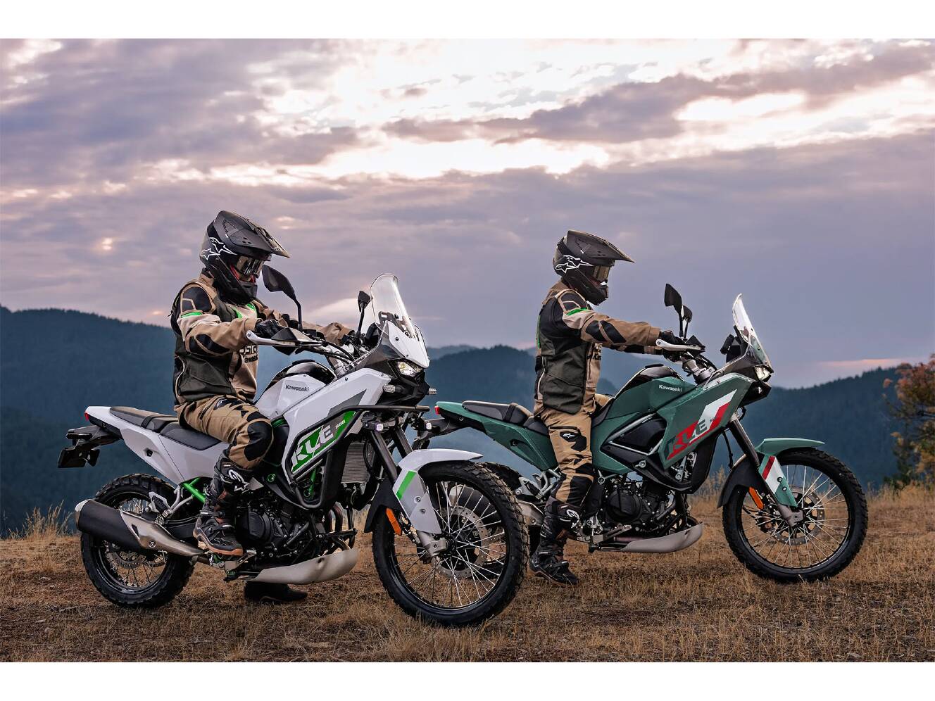 A photo of this 2026 Kawasaki KLE®500 SE ABS
