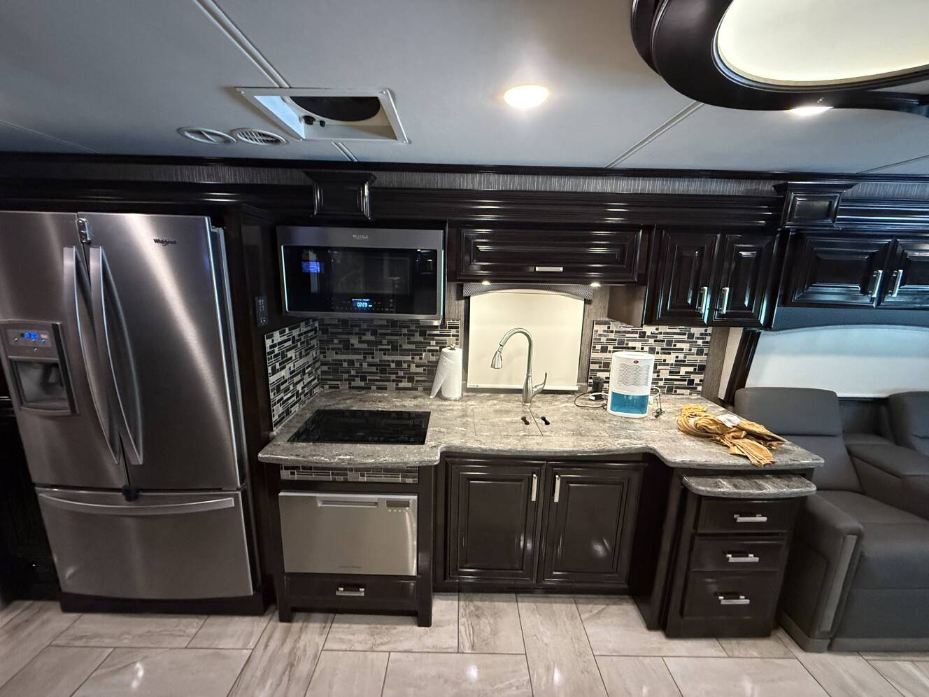 A photo of this 2019 Thor Motor Coach TUSCANY 45MX