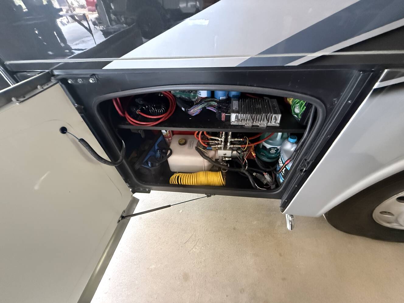 A photo of this 2019 Thor Motor Coach TUSCANY 45MX
