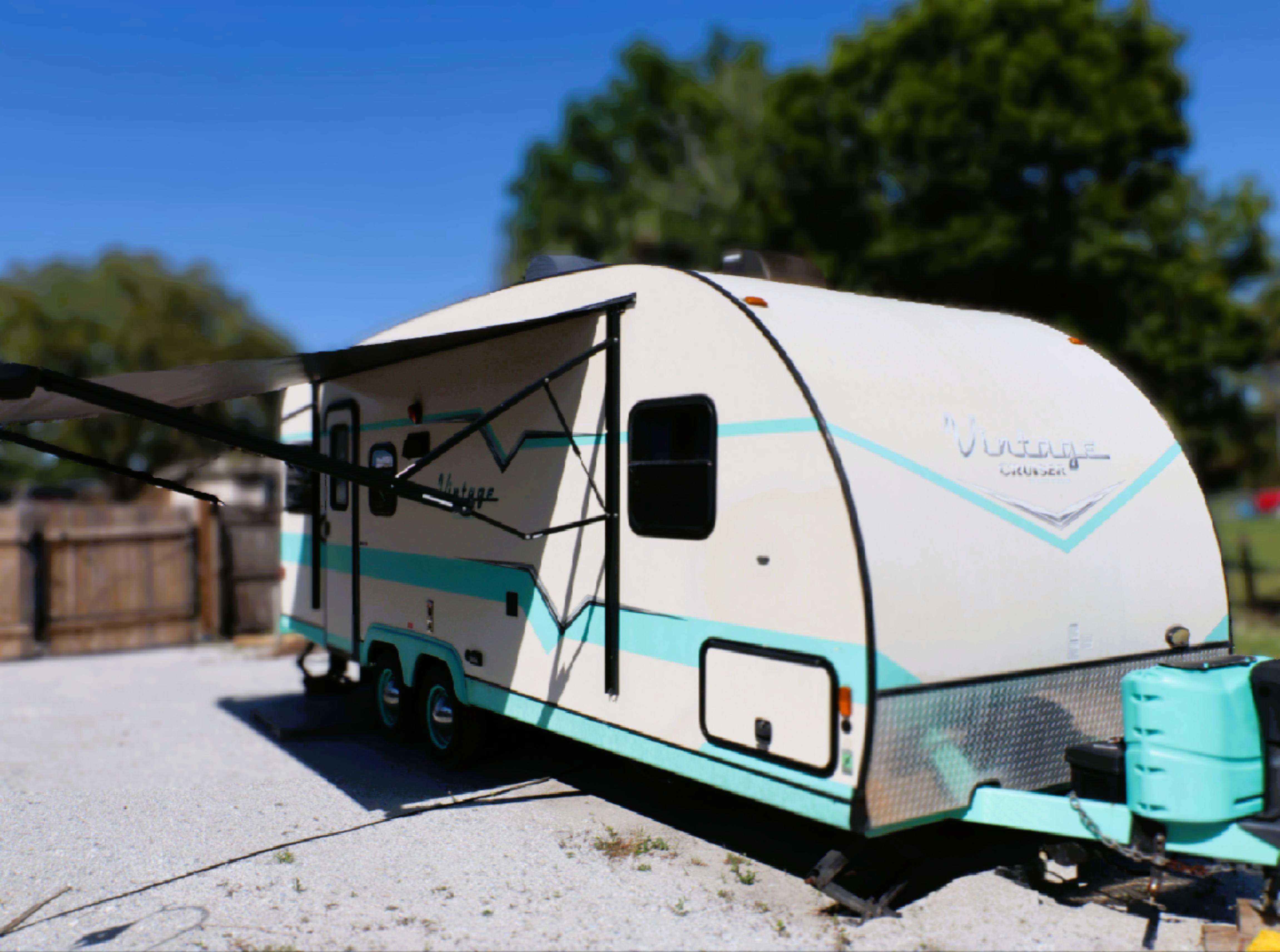 2017 Gulf Stream VINTAGE CRUISER 23RSS RV