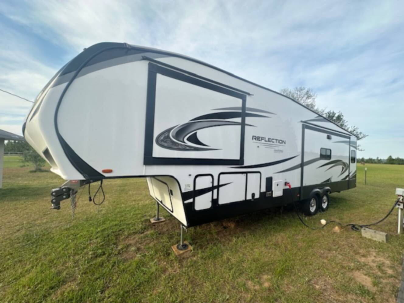 A photo of this 2022 Grand Design REFLECTION 337RLS