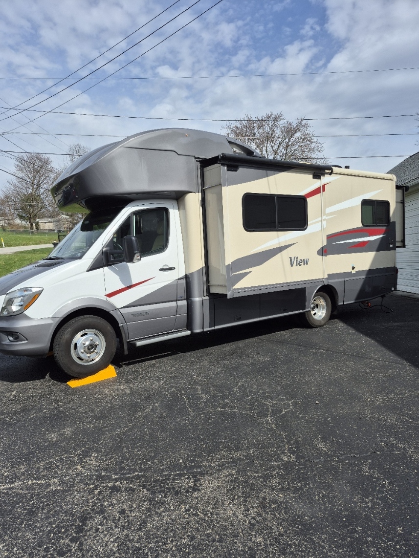 2017 Winnebago VIEW 24G in scottdale PA
