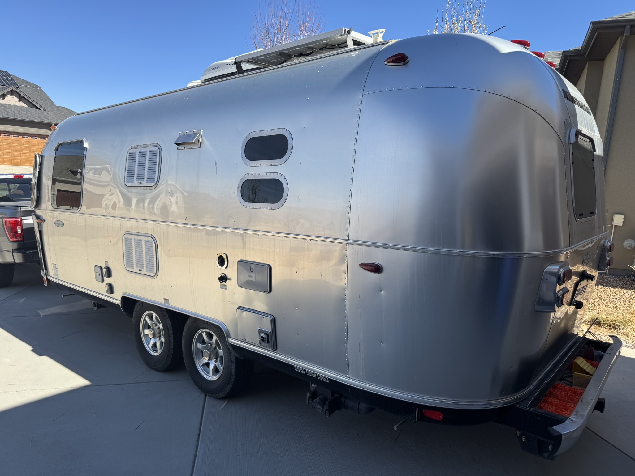2017 Airstream FLYING CLOUD 23FB QUEEN in loveland CO