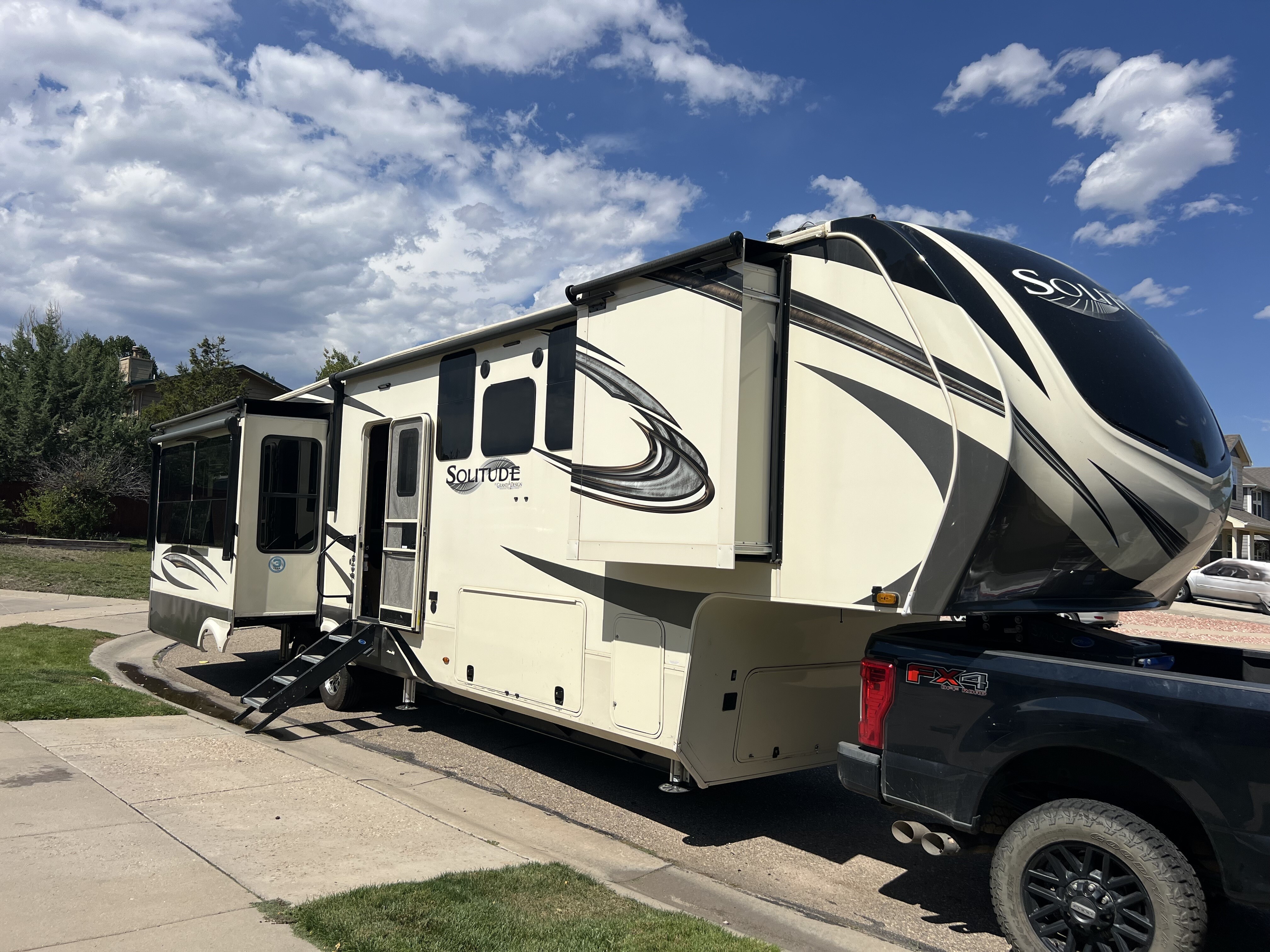 2021 Grand Design SOLITUDE 372WB RV