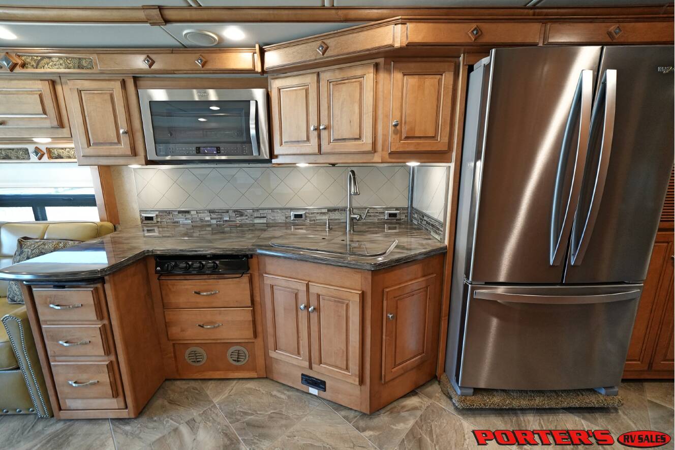A photo of this 2016 Itasca MERIDIAN 36M