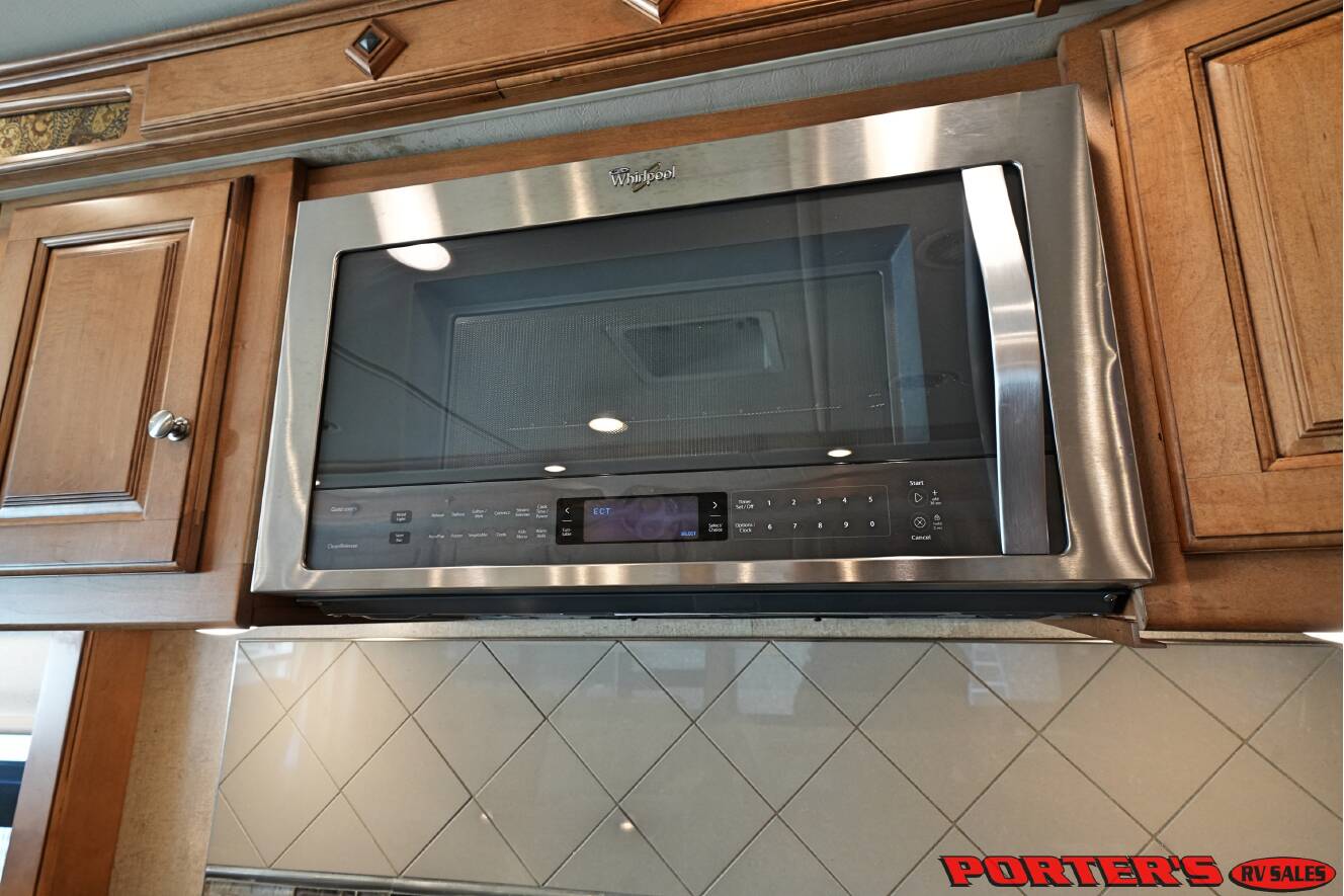 A photo of this 2016 Itasca MERIDIAN 36M