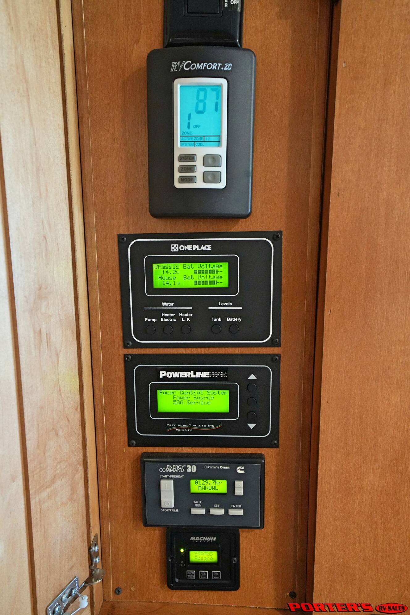 A photo of this 2016 Itasca MERIDIAN 36M