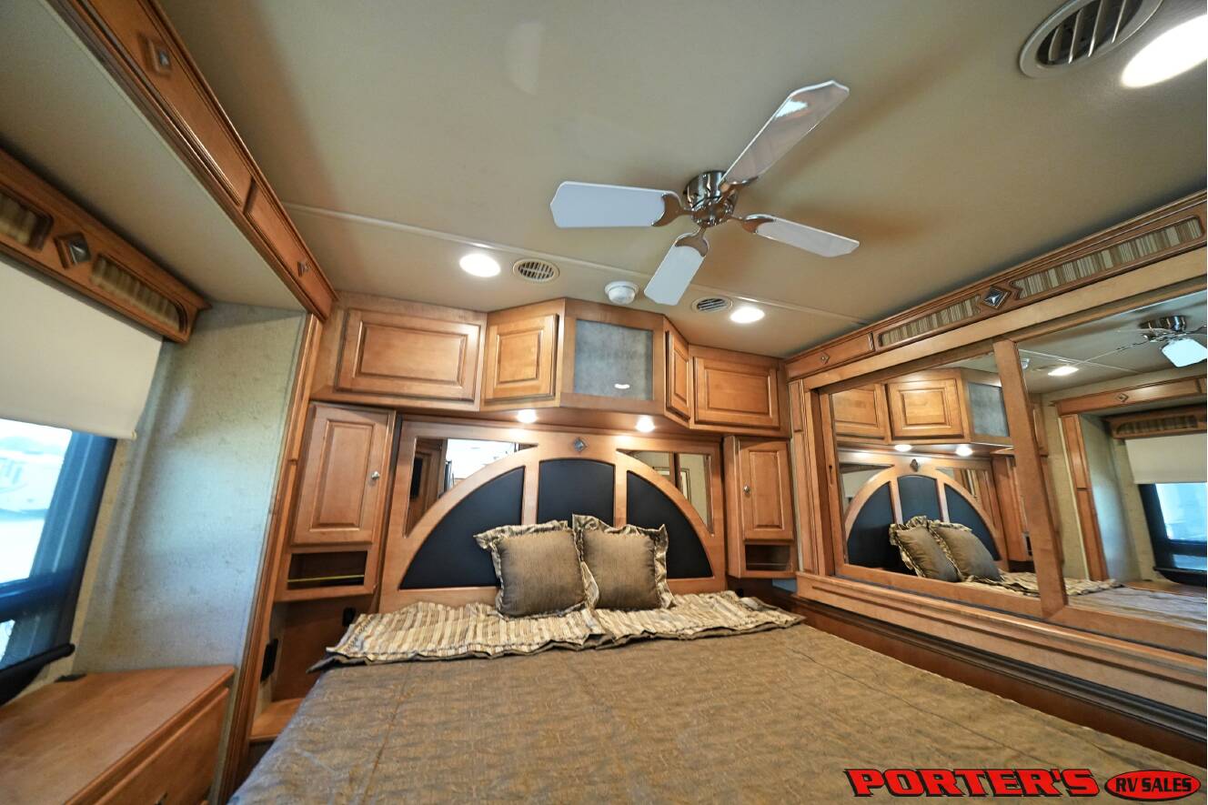A photo of this 2016 Itasca MERIDIAN 36M