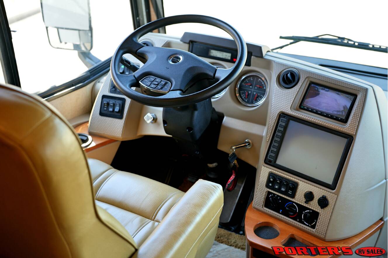 A photo of this 2016 Itasca MERIDIAN 36M