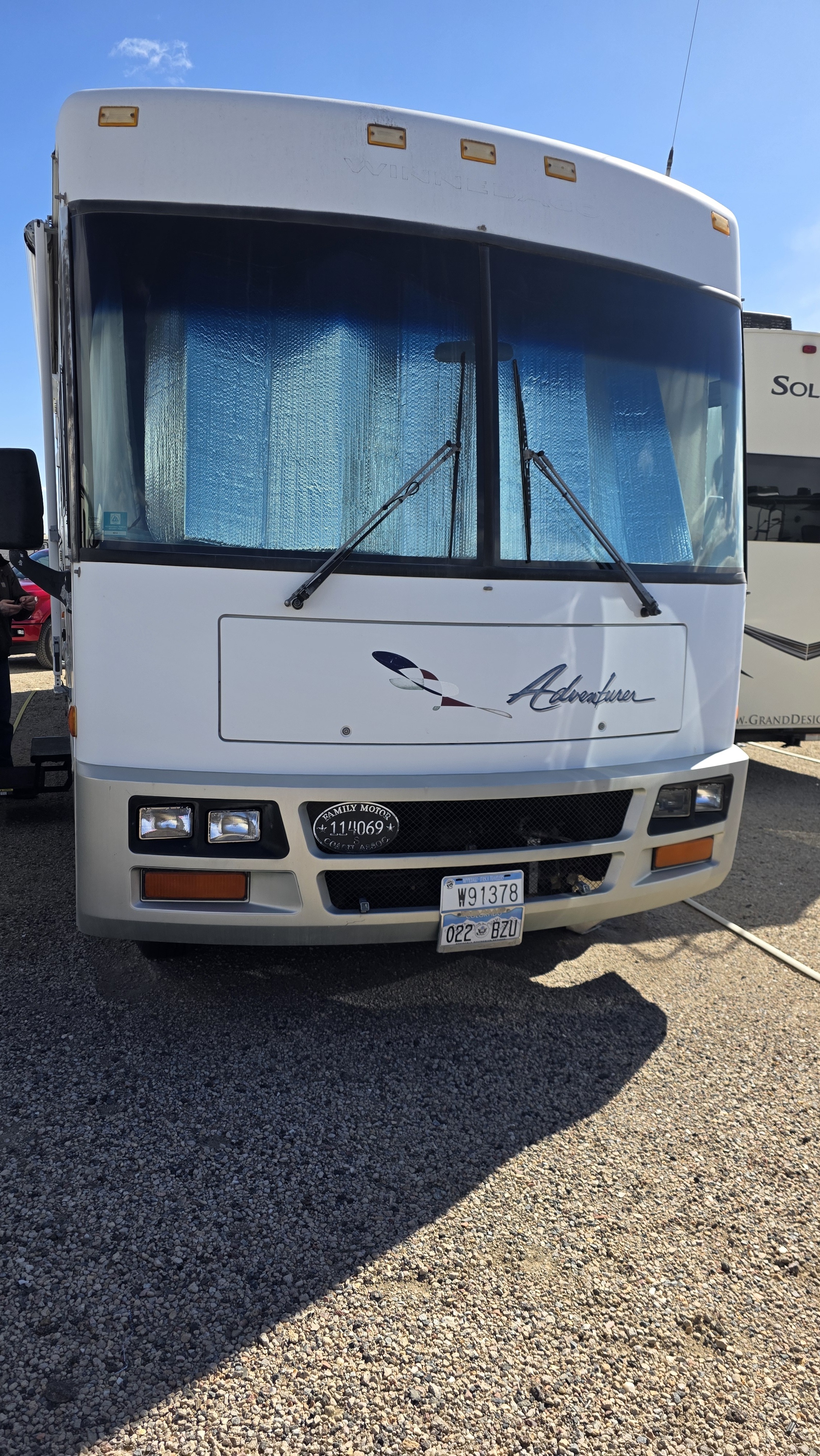 1998 Winnebago ADVENTURER 32V RV