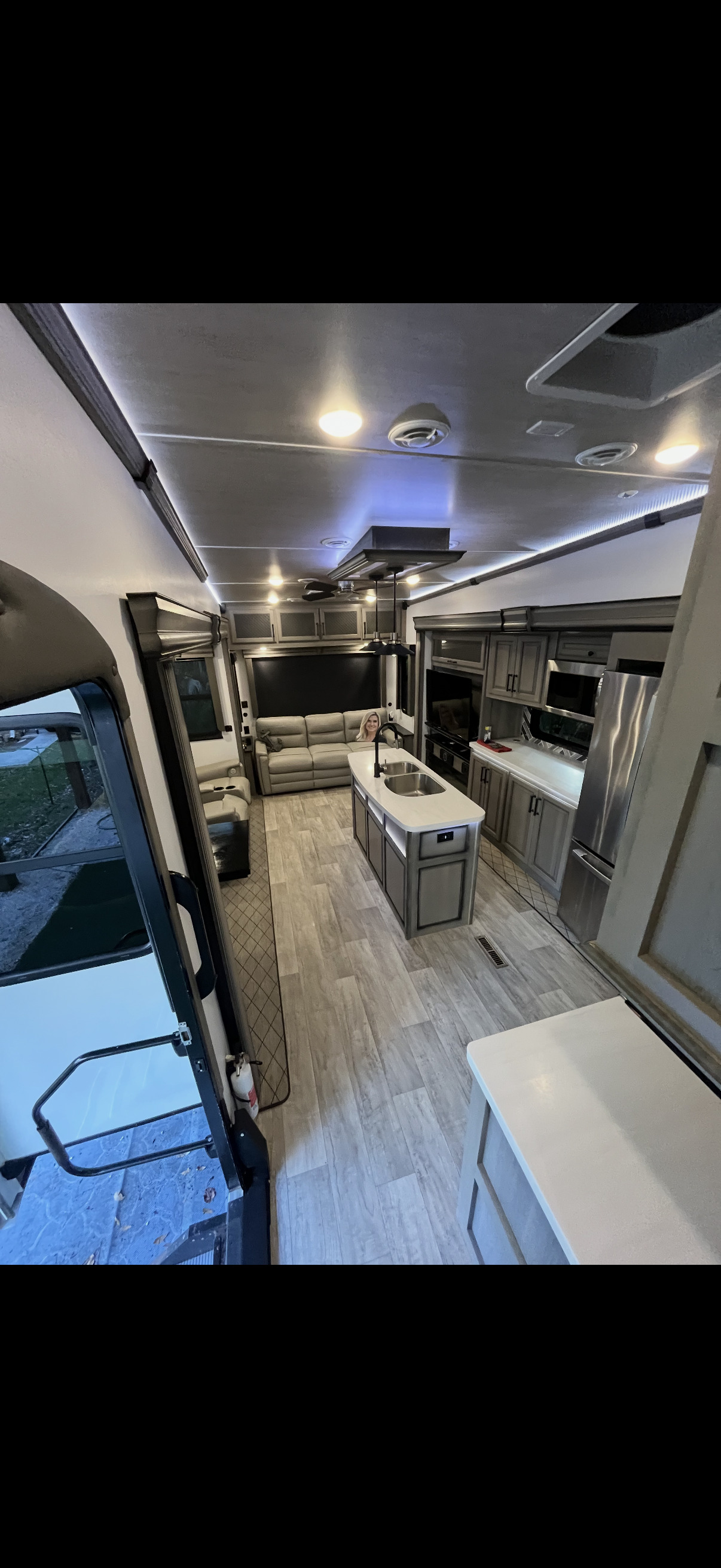 2022 Keystone MONTANA 3231CK RV