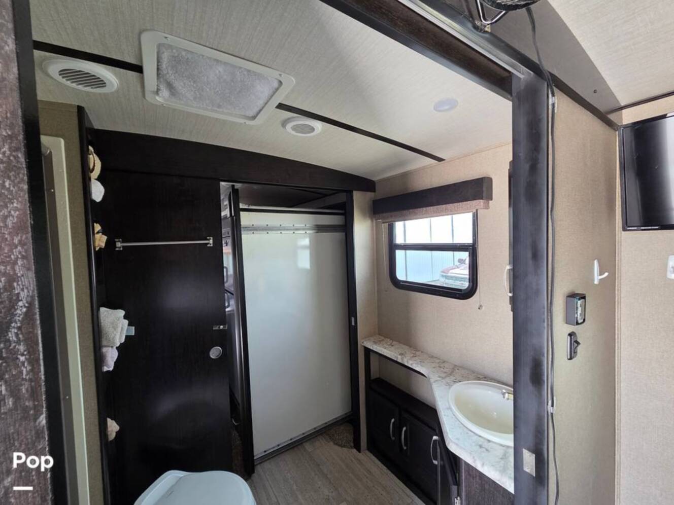 A photo of this 2018 Grand Design Imagine 2500RL