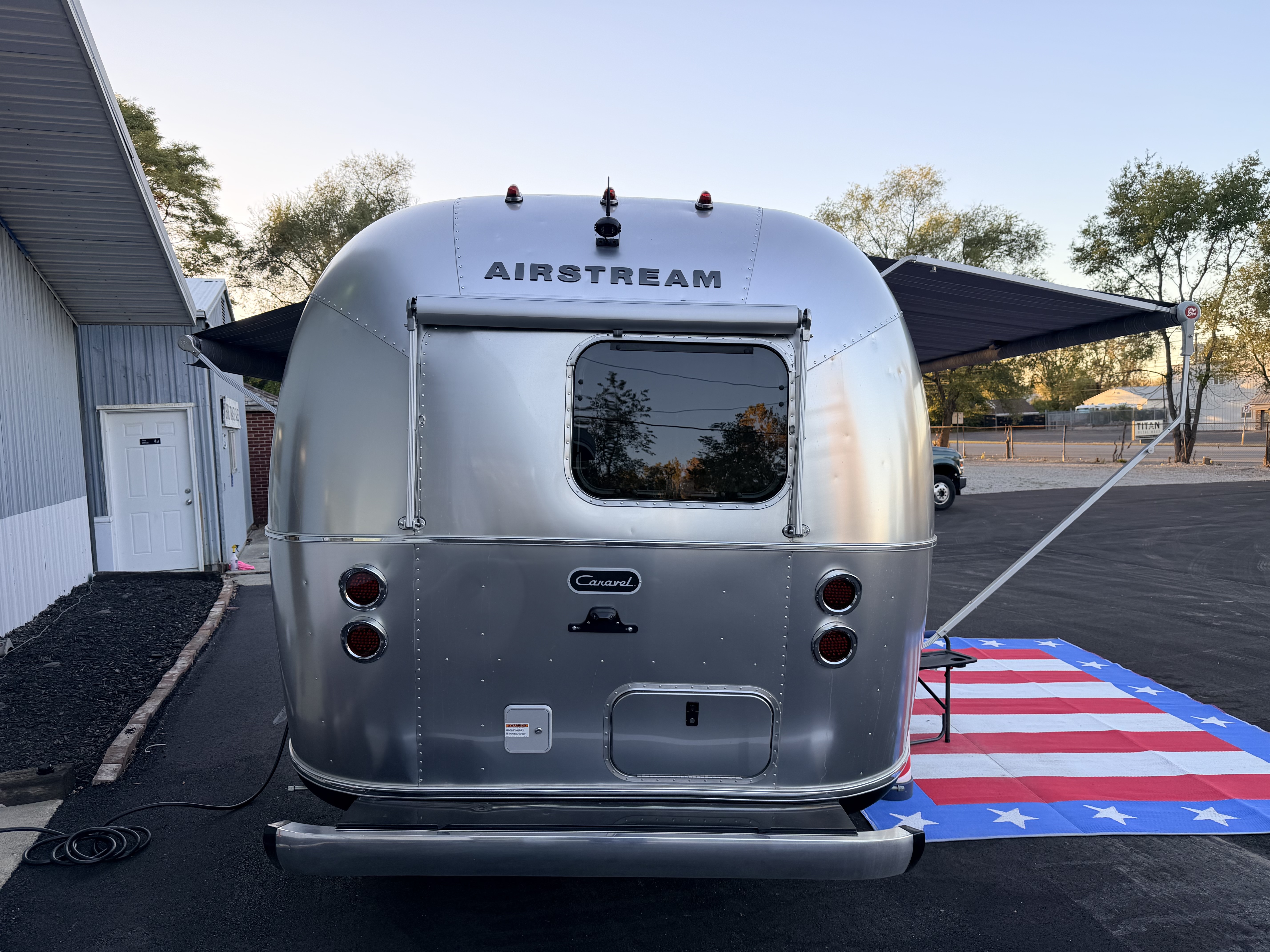 2024 Airstream CARAVEL 20FB in livonia MI