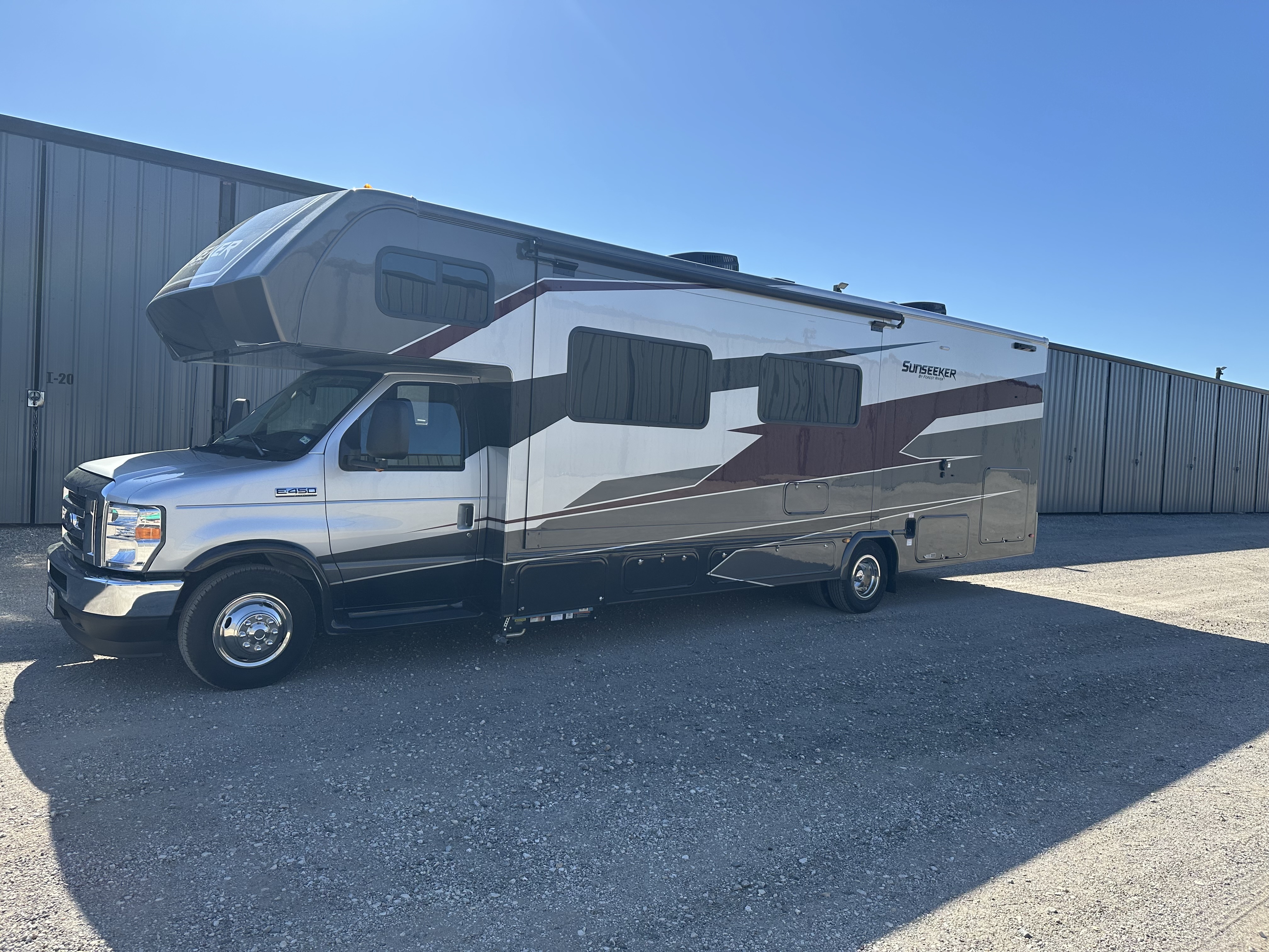 2024 Forest River SUNSEEKER CLASSIC 3010DS RV