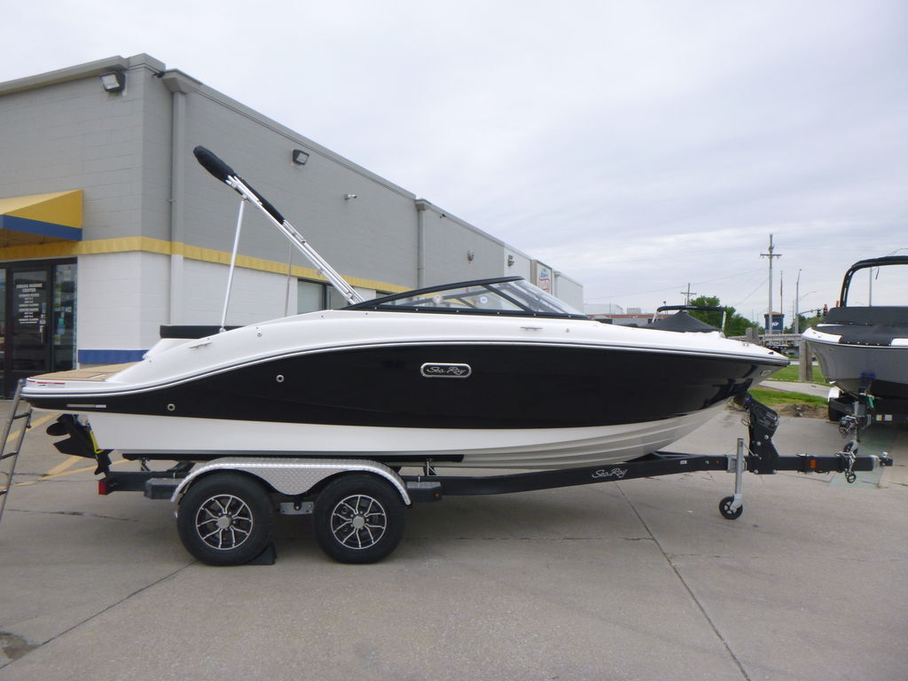 2025 Sea Ray SPX 190 in omaha NE