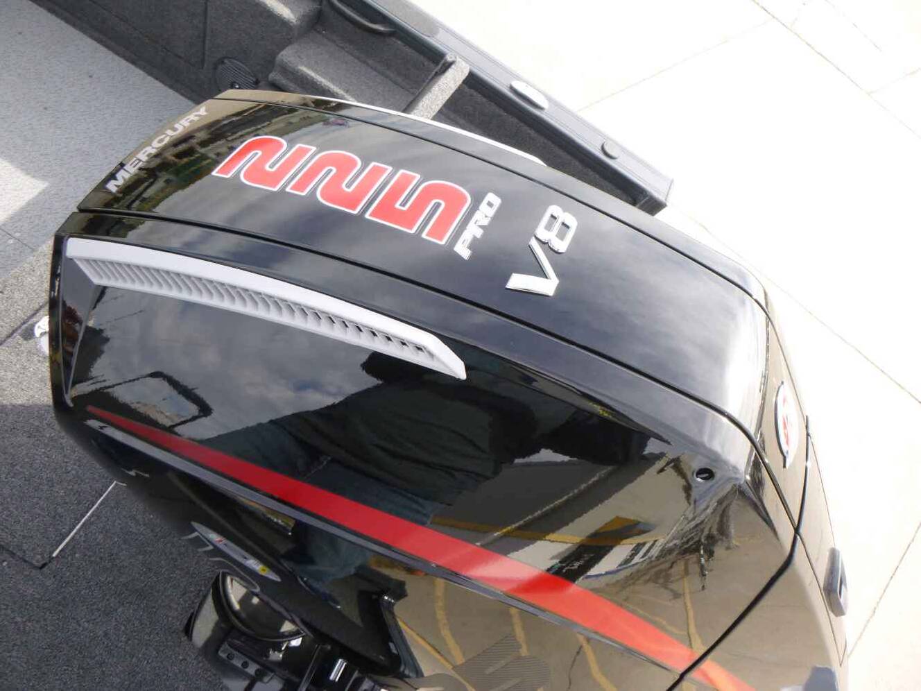 A photo of this 2026 Crestliner 2050 Fish Hawk WT