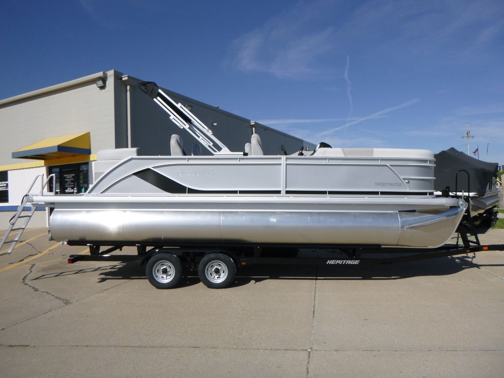 2026 Godfrey Pontoons Sweetwater 2286 QS Sport Tube 27 in. Package 2486 SFL in omaha NE