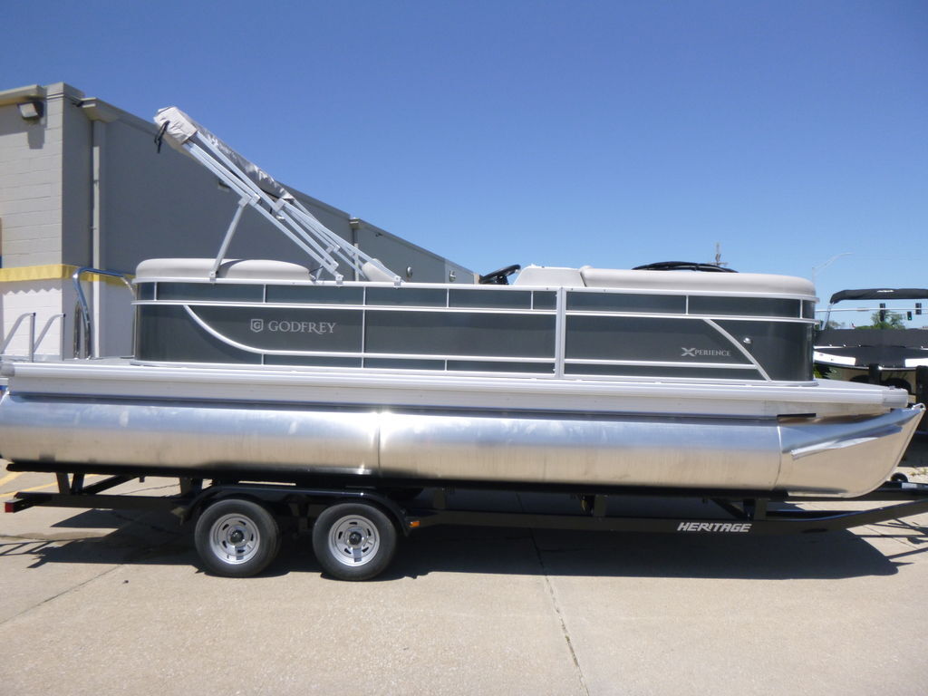 New 2026 Godfrey Pontoons Experience 27