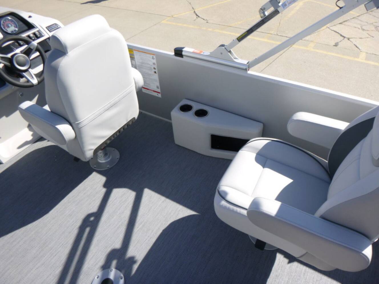 A photo of this 2026 Godfrey Pontoons Sweetwater 2286 QS Sport Tube 27 in. Package