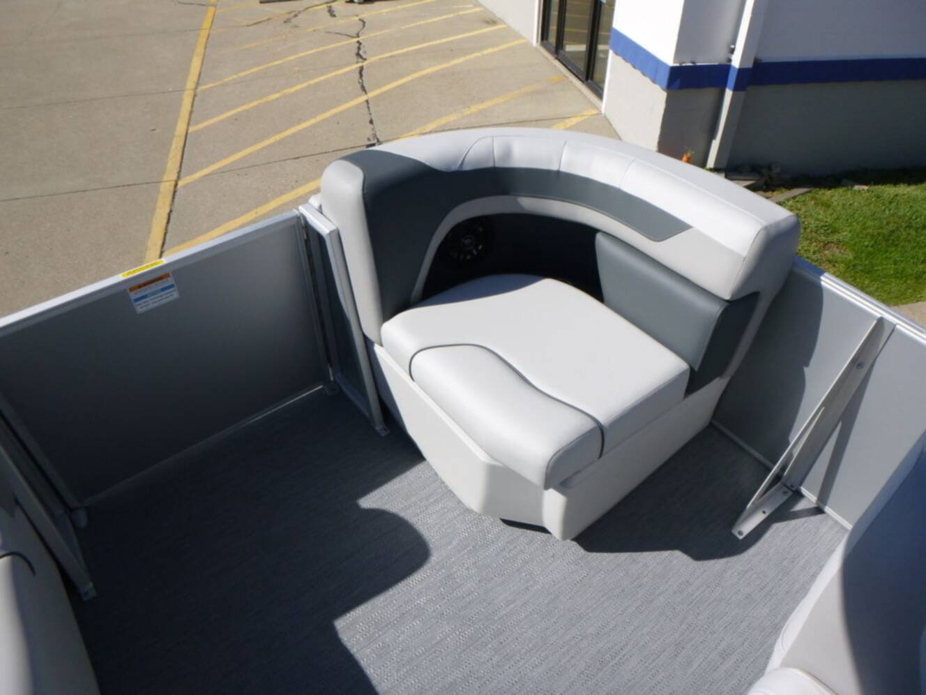 A photo of this 2026 Godfrey Pontoons Sweetwater 2286 QS Sport Tube 27 in. Package