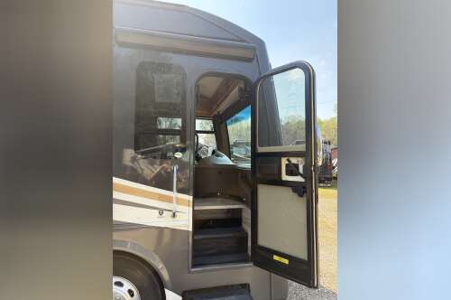 2015 Thor Motor Coach TUSCANY XTE 40AX in statesville NC
