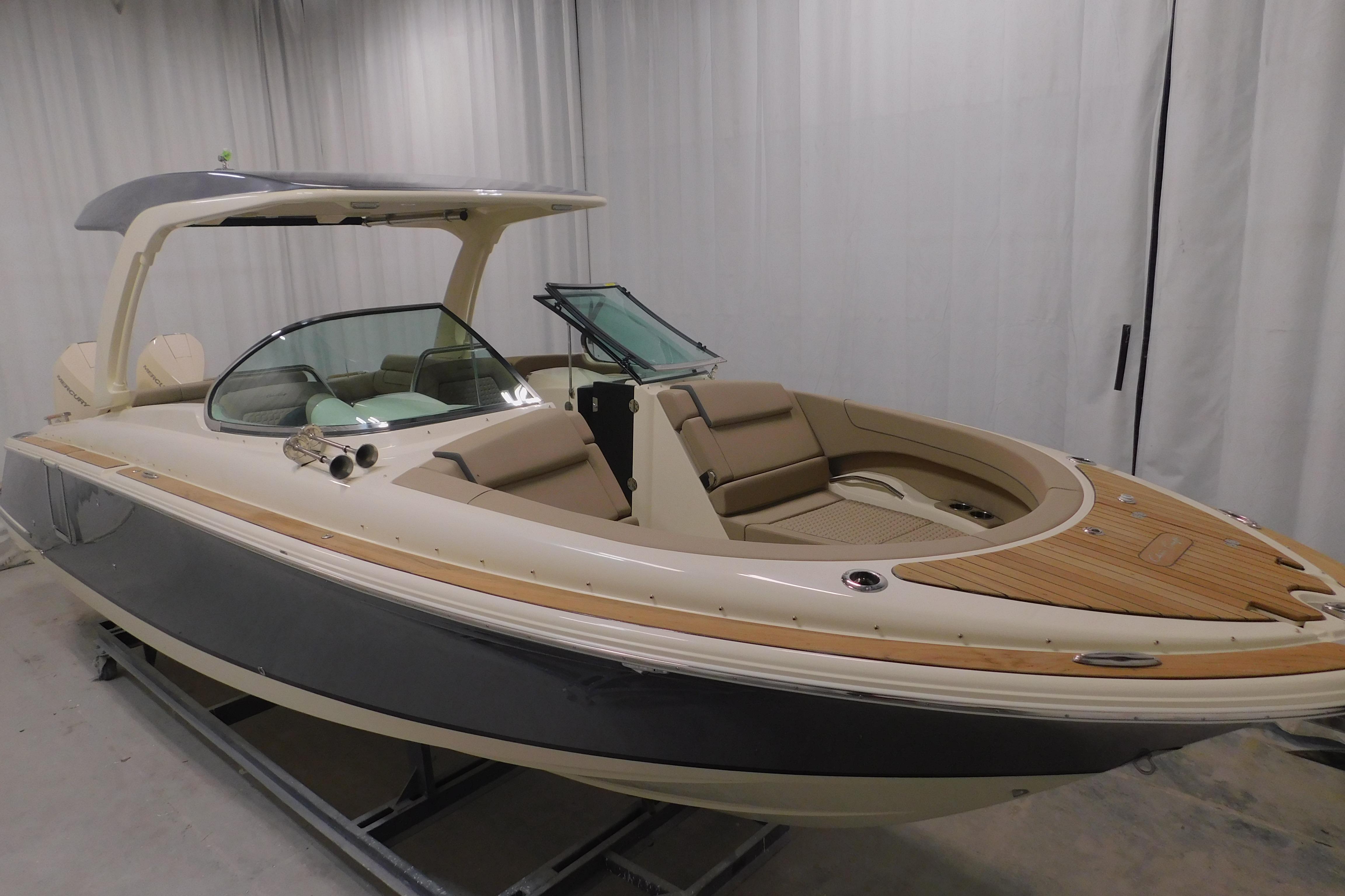 2024 Chris-Craft Launch 31 GT in southampton NY