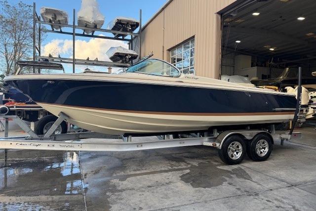 2022 Chris-Craft Launch 25 GT 27 in southampton NY