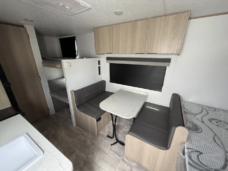 2025 DUTCHMEN KODIAK SE 17SBH