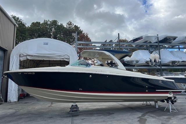 2021 Chris-Craft Launch 35 GT 27 in southampton NY
