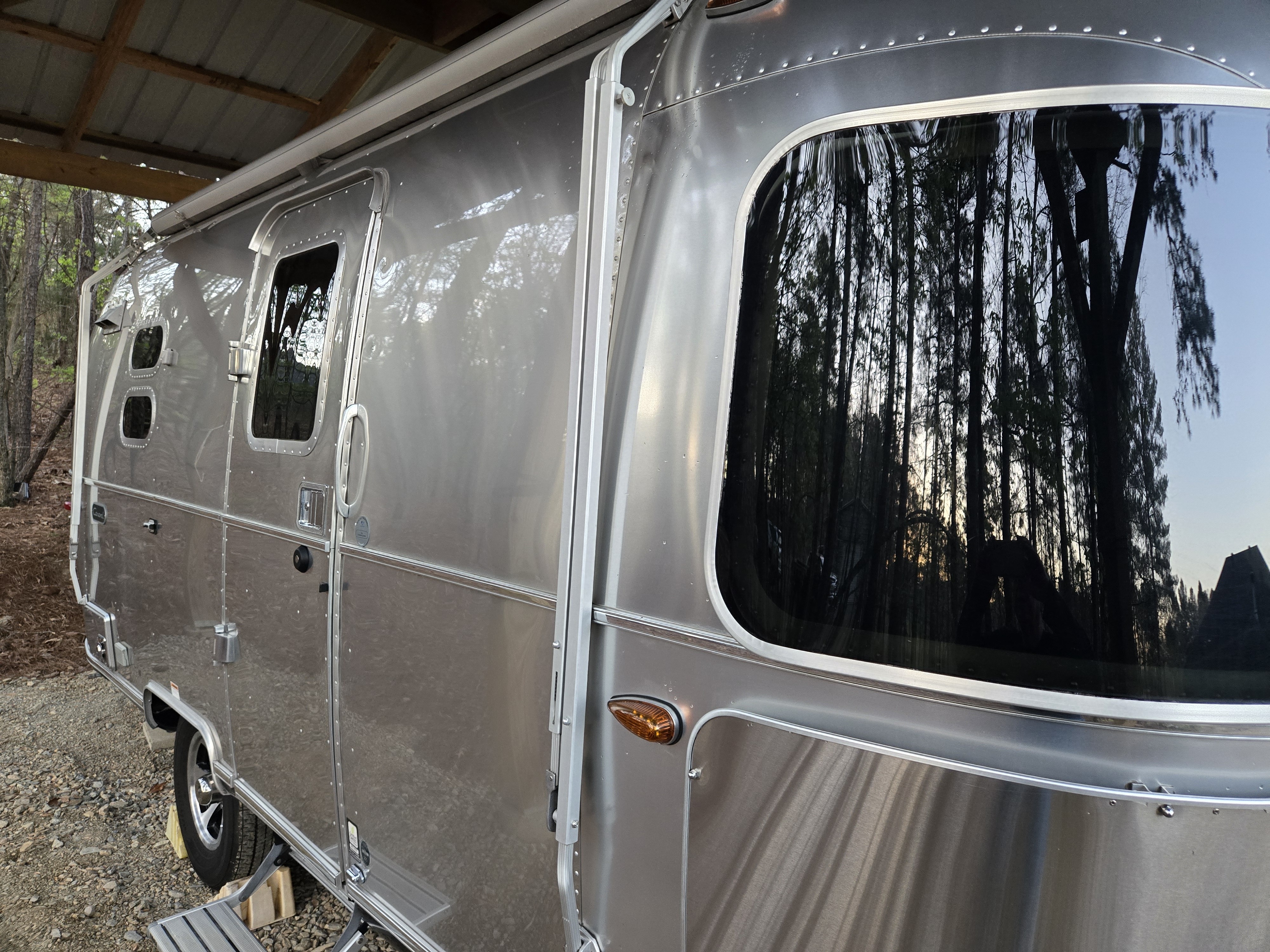 2020 Airstream CARAVEL 20FB RV
