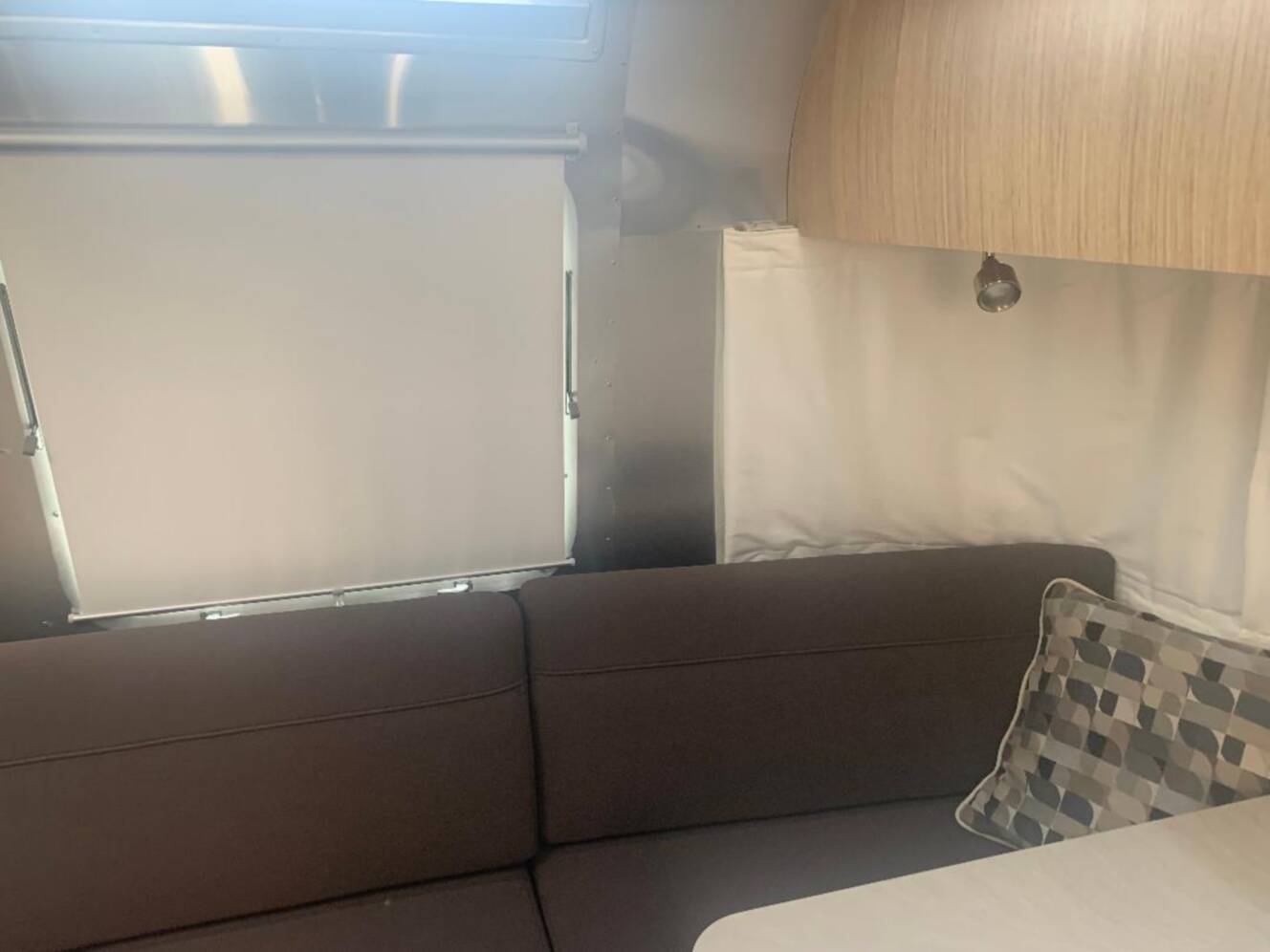 A photo of this 2019 Airstream FLYING CLOUD 25RB QUEEN