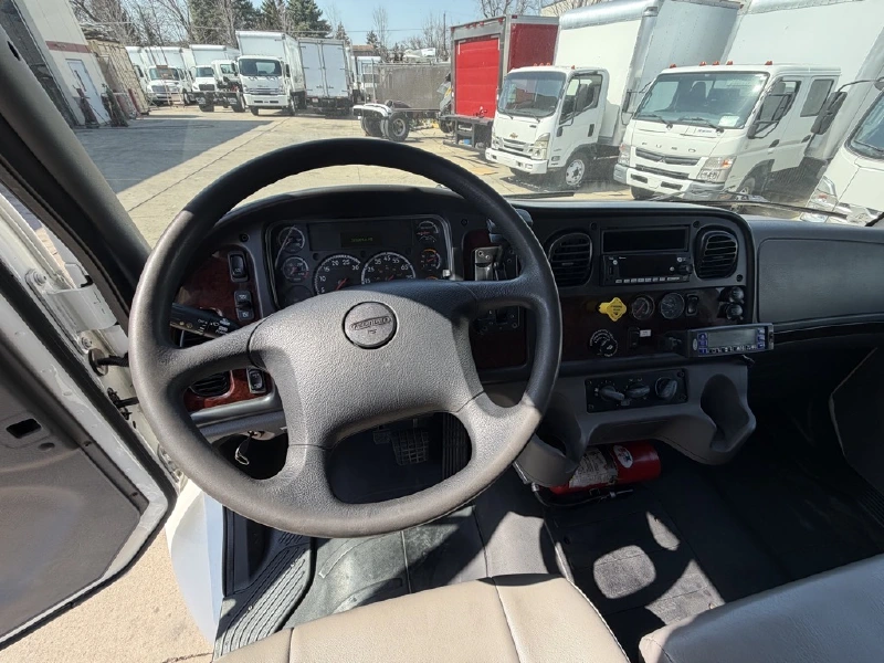 2019 FREIGHTLINER BUSINESS CLASS M2 106