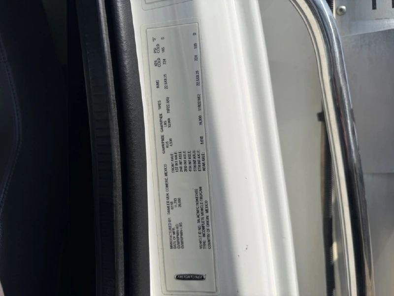 2019 FREIGHTLINER BUSINESS CLASS M2 106