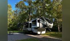 2022 Grand Design SOLITUDE 346FLS RV
