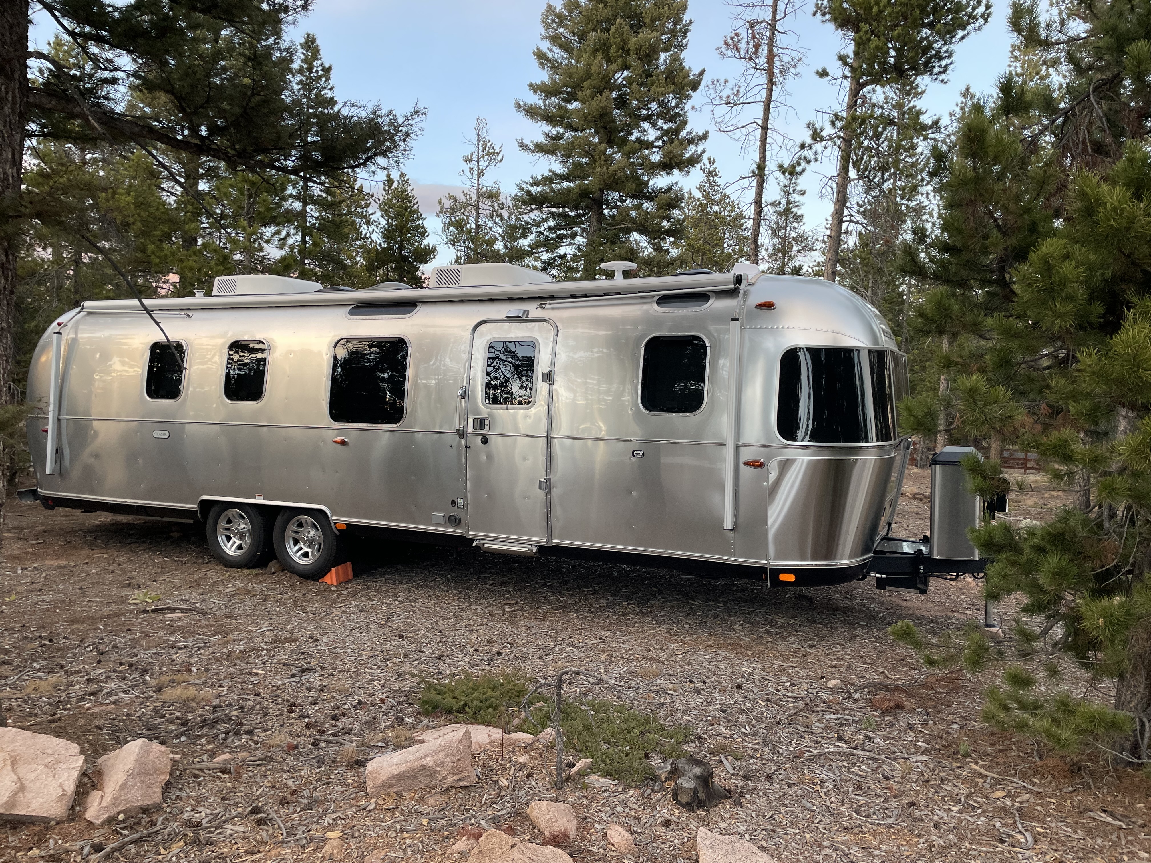 2023 Airstream CLASSIC 33FBQ RV