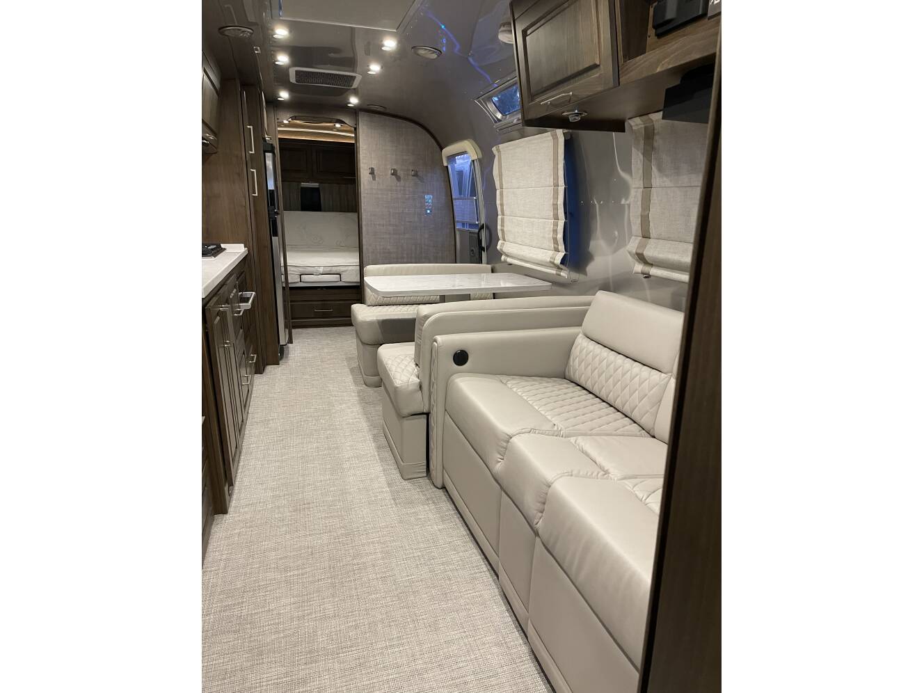 A photo of this 2023 Airstream CLASSIC 33FBQ
