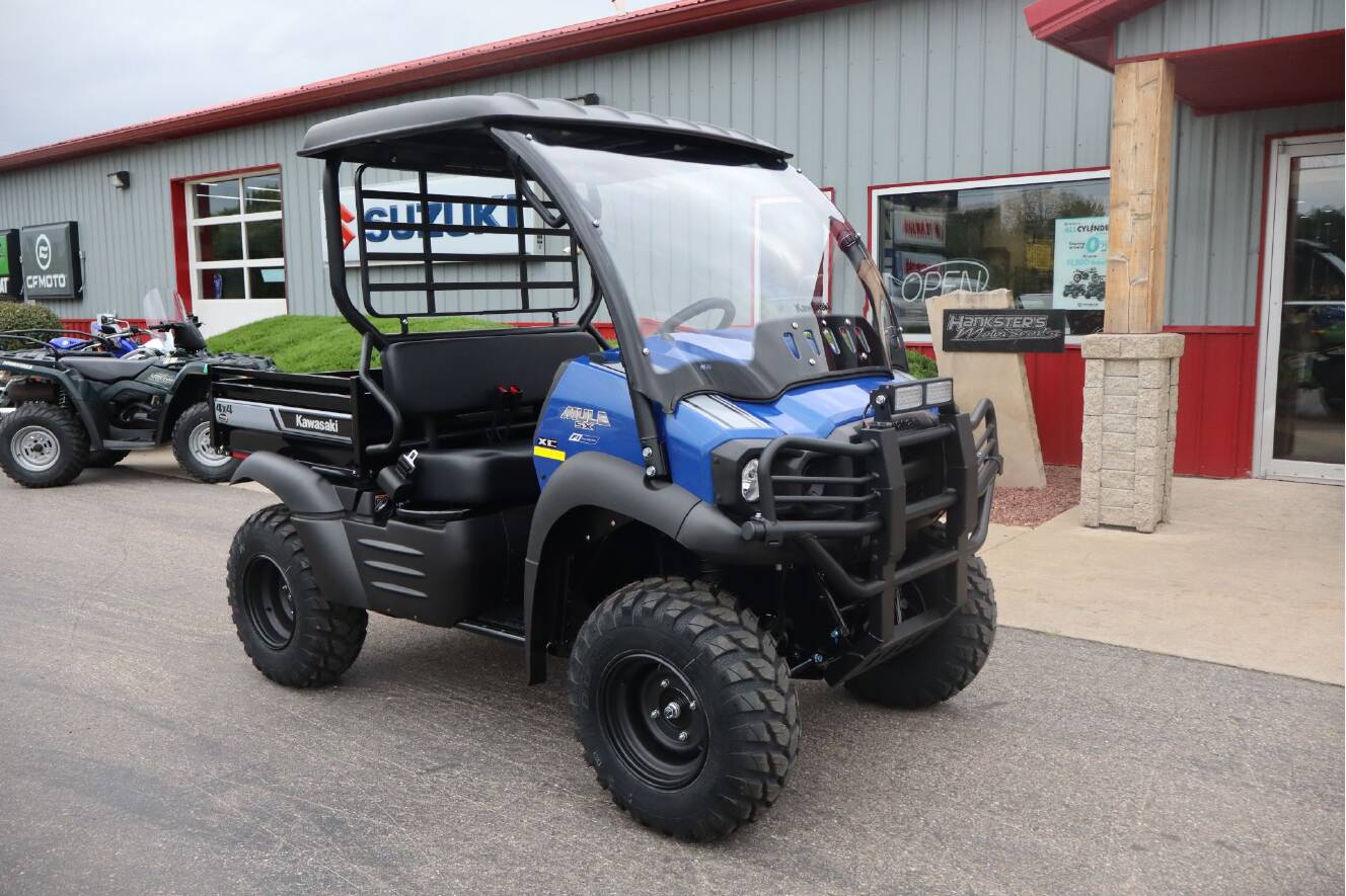 A photo of this 2026 Kawasaki MULE SX™ 4x4 XC