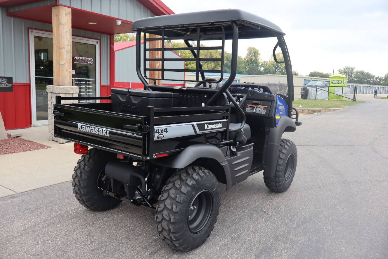 A photo of this 2026 Kawasaki MULE SX™ 4x4 XC