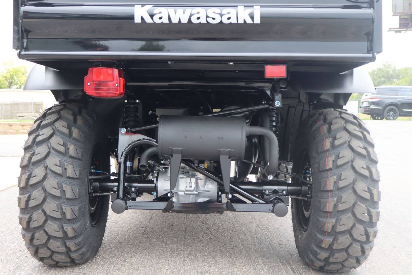 A photo of this 2026 Kawasaki MULE SX™ 4x4 XC