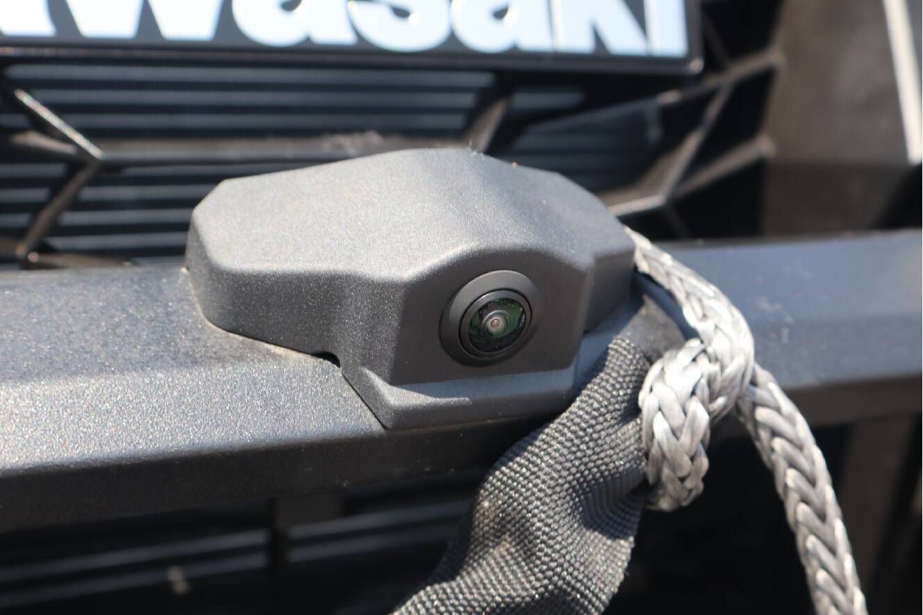 A photo of this 2025 Kawasaki RIDGE® XR CREW Limited HVAC