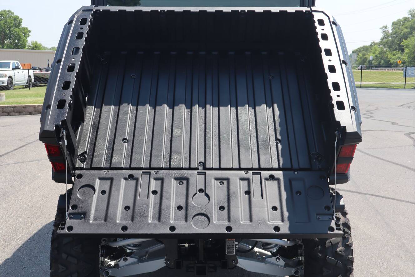 A photo of this 2025 Kawasaki RIDGE® XR CREW Limited HVAC