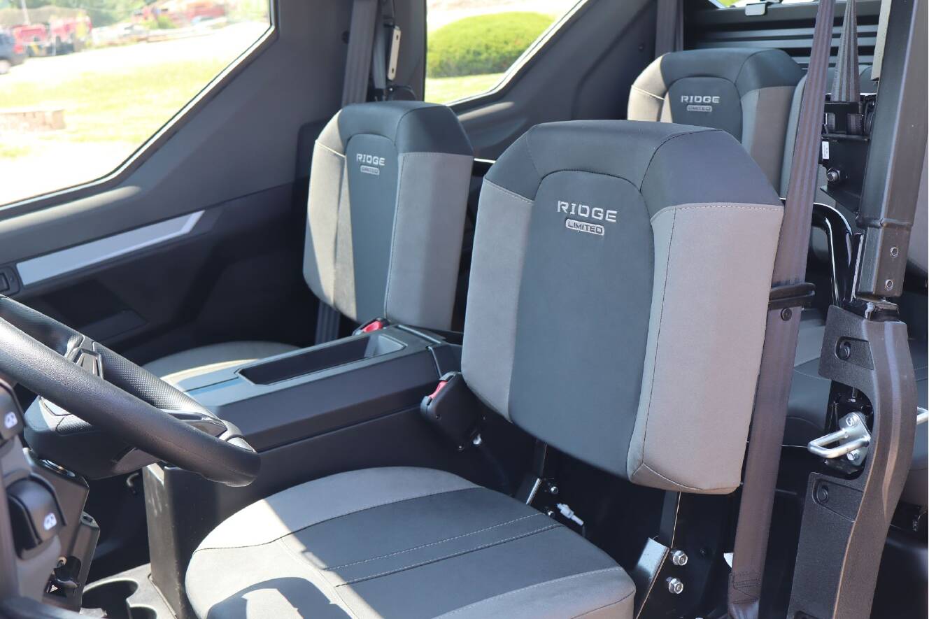 A photo of this 2025 Kawasaki RIDGE® XR CREW Limited HVAC