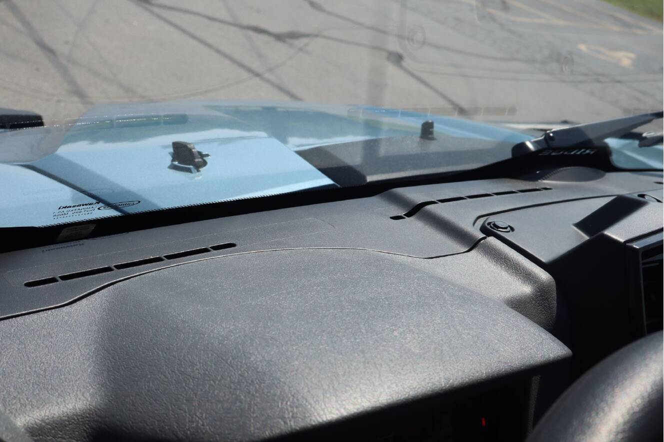 A photo of this 2025 Kawasaki RIDGE® XR CREW Limited HVAC