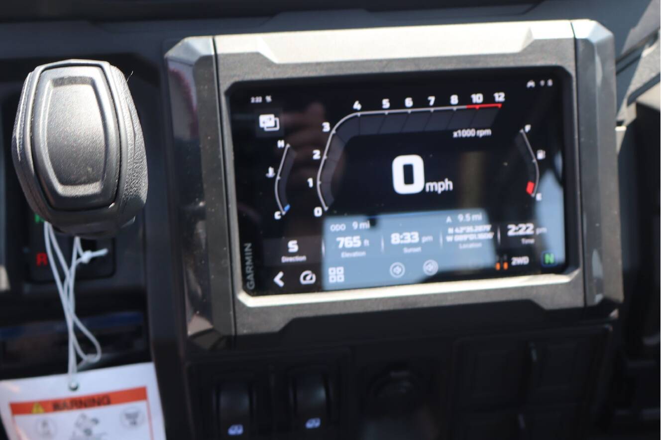 A photo of this 2025 Kawasaki RIDGE® XR CREW Limited HVAC