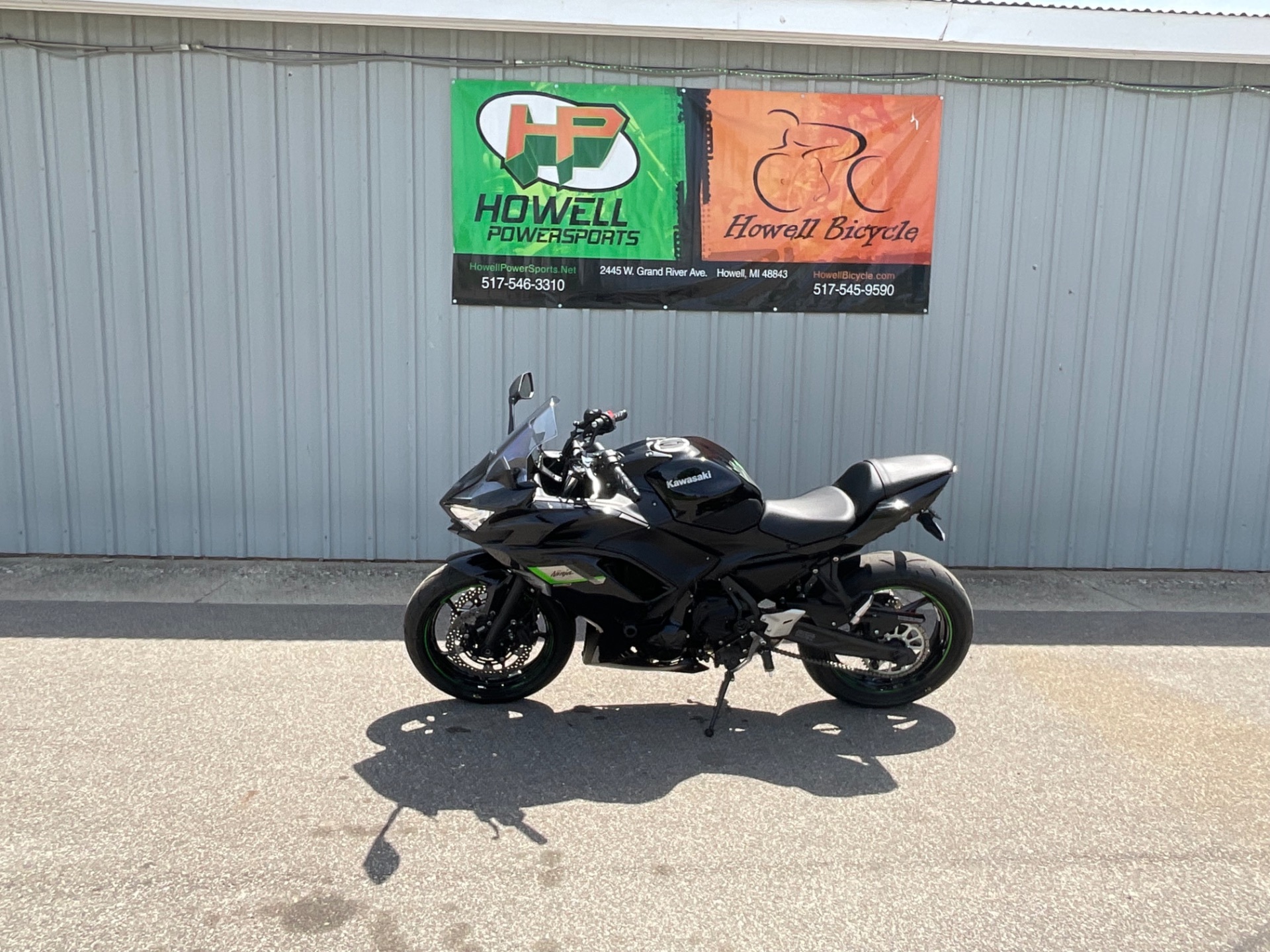 2025 Kawasaki Ninja® 650 BASE in Howell, MI