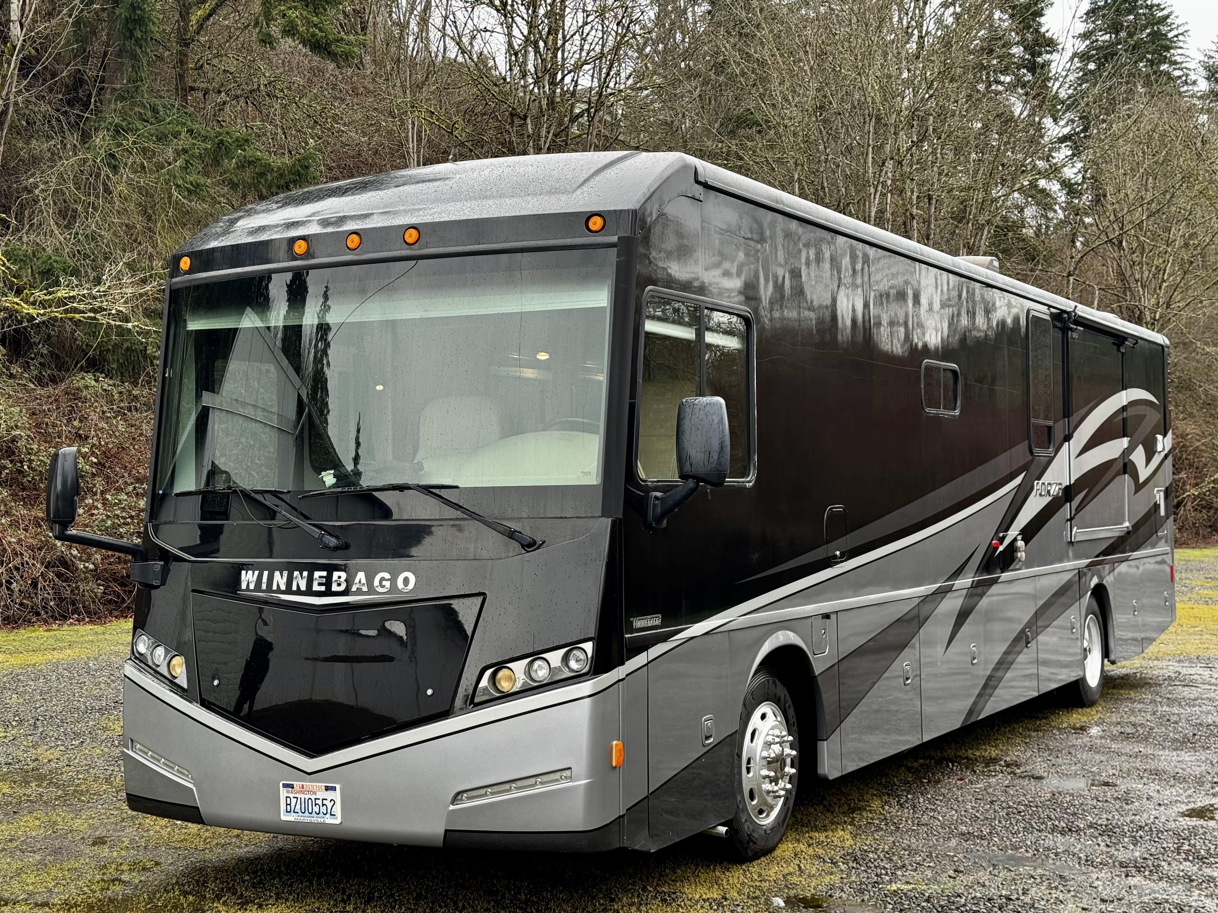 2015 Winnebago FORZA 38R RV